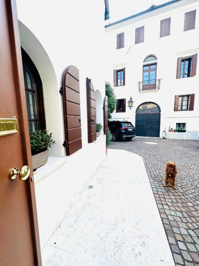 Ca' Degli Uberti Dimora Storica Lägenhet Treviso Exteriör bild